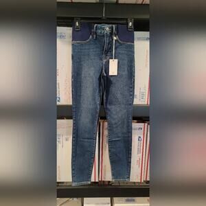 3 pairs of NWT GOOD AMERICAN MATERNITY JEANS.